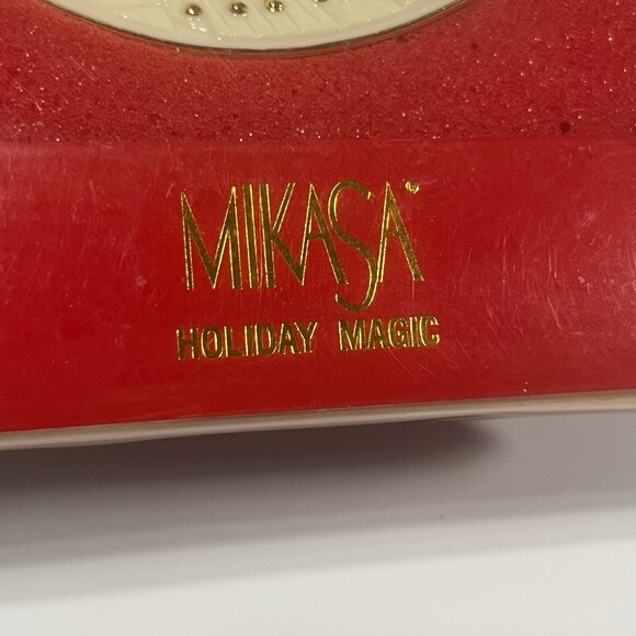 Mikasa FK015/6 20 Magic Santa Christmas Ornament white Porcelain Gold Accents - Picture 4 of 7